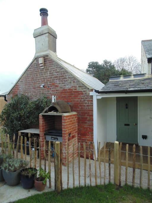 Apartment Tiny For Couples In The Countryside Shalfleet